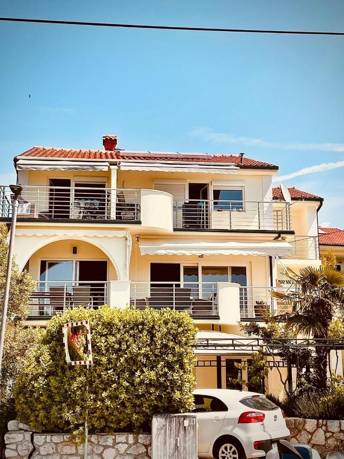 Velebit Apartments Dramalj Ngoại thất bức ảnh